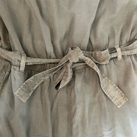 Cloth & Stone Anthropologie size L jumpsuit/romper strapless. - Picture 5 of 7